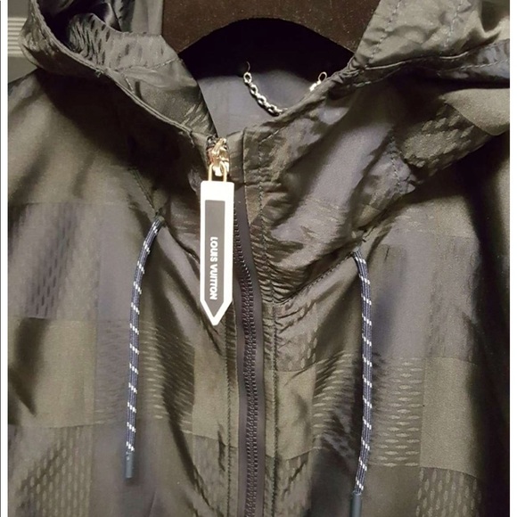 Jacket - Picture 4 of 6